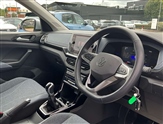 Volkswagen T-Cross Image 6