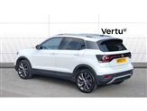 Volkswagen T-Cross Image 2