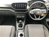 Volkswagen T-Cross Image 2