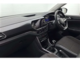 Volkswagen T-Cross Image 2