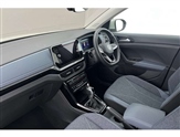 Volkswagen T-Cross Image 2