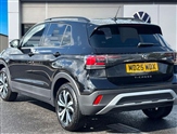 Volkswagen T-Cross Image 2
