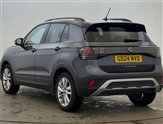 Volkswagen T-Cross Image 3