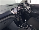 Volkswagen T-Cross Image 2
