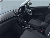 Volkswagen T-Cross Image 2