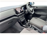 Volkswagen T-Cross Image 2