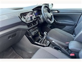 Volkswagen T-Cross Image 2