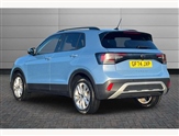 Volkswagen T-Cross Image 3