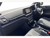 Volkswagen T-Cross Image 2