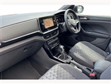 Volkswagen T-Cross Image 2
