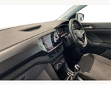 Volkswagen T-Cross Image 2
