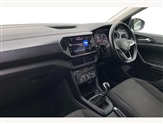 Volkswagen T-Cross Image 2