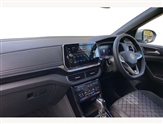 Volkswagen T-Cross Image 2
