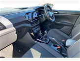 Volkswagen T-Cross Image 2