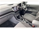 Volkswagen T-Cross Image 2