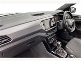 Volkswagen T-Cross Image 2