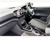 Volkswagen T-Cross Image 2