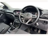 Volkswagen T-Cross Image 6