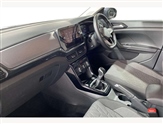 Volkswagen T-Cross Image 2