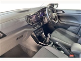 Volkswagen T-Cross Image 2