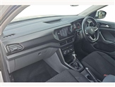 Volkswagen T-Cross Image 2