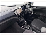 Volkswagen T-Cross Image 2