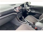 Volkswagen T-Cross Image 2