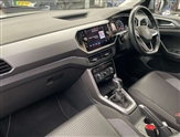 Volkswagen T-Cross Image 2