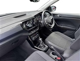 Volkswagen T-Cross Image 2