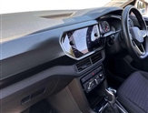 Volkswagen T-Cross Image 2