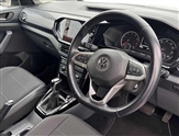 Volkswagen T-Cross Image 6