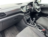 Volkswagen T-Cross Image 2