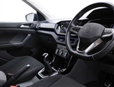 Volkswagen T-Cross Image 6