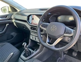 Volkswagen T-Cross Image 6
