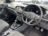 Volkswagen T-Cross Image 6