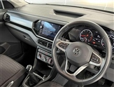 Volkswagen T-Cross Image 6