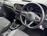 Volkswagen T-Cross Image 6
