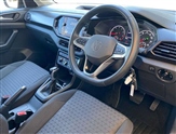 Volkswagen T-Cross Image 6