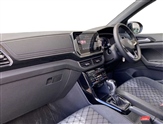 Volkswagen T-Cross Image 2
