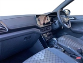 Volkswagen T-Cross Image 2