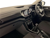 Volkswagen T-Cross Image 2