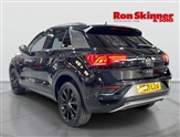 Volkswagen T-Roc Image 3