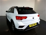 Volkswagen T-Roc Image 6