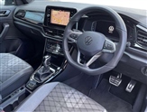 Volkswagen T-Roc Image 6