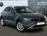 Volkswagen T-Roc Image 1