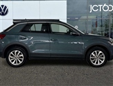 Volkswagen T-Roc Image 4