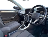 Volkswagen T-Roc Image 6