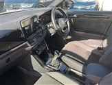 Volkswagen T-Roc Image 2