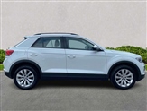 Volkswagen T-Roc Image 3