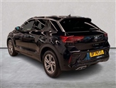 Volkswagen T-Roc Image 2